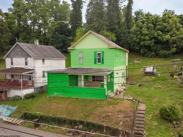 310 Chicago St, Fairmont, WV 26554