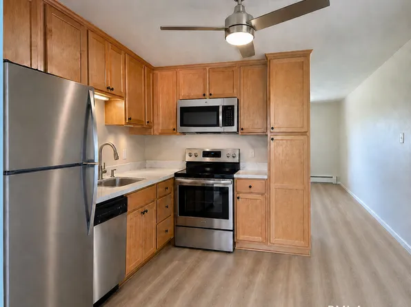 8944 W 54th Pl, Arvada, CO