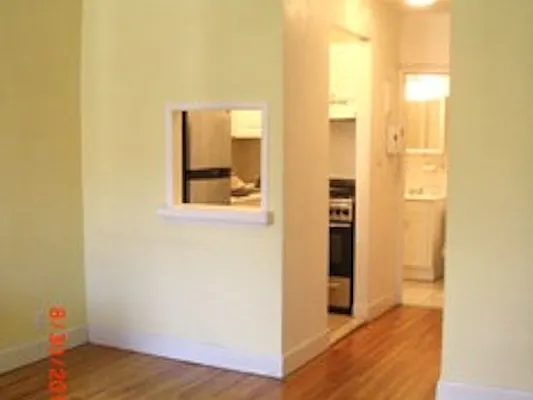 Rented by Charles Coutinho LLC | media 30