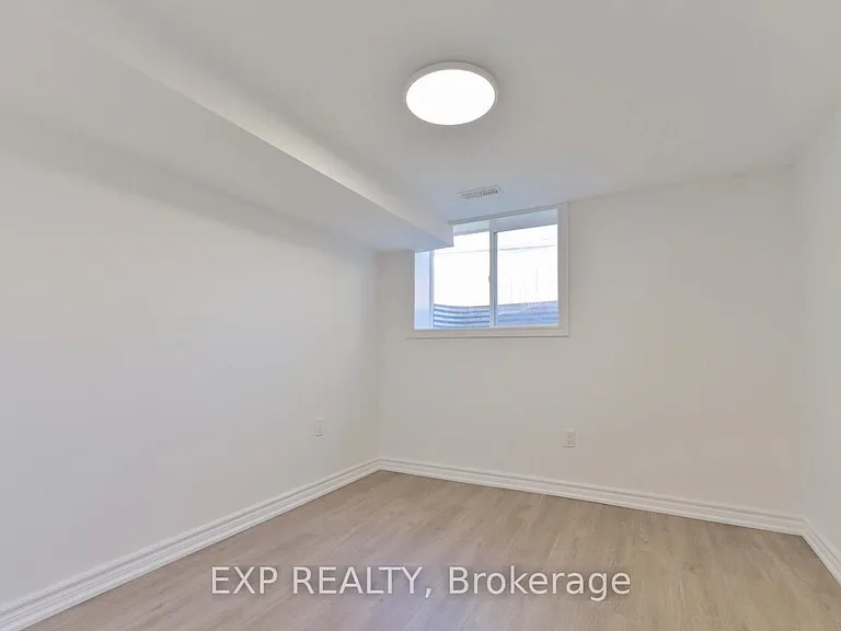 421 Browndale Cres #BASEMENT — Photo 7