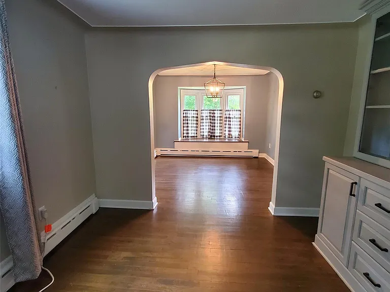 249 W Buell Rd E — Photo 23