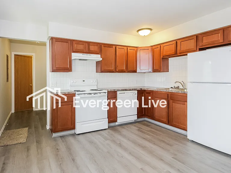 2047 Keen Ave — Photo 6