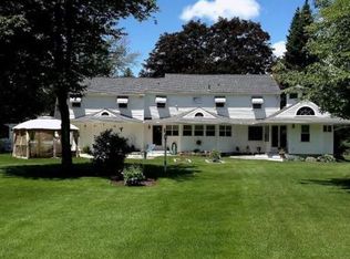 70 Turkey Hill Rd, Lunenburg, MA 01462