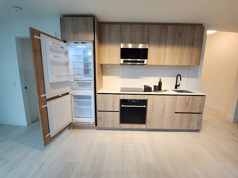 117 Broadway Ave #2702 — Photo 10