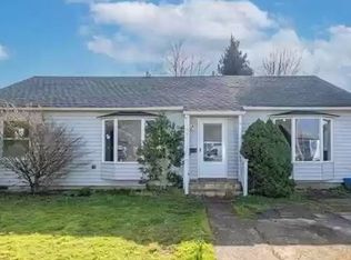 104 E Pine St, Lebanon, OR 97355