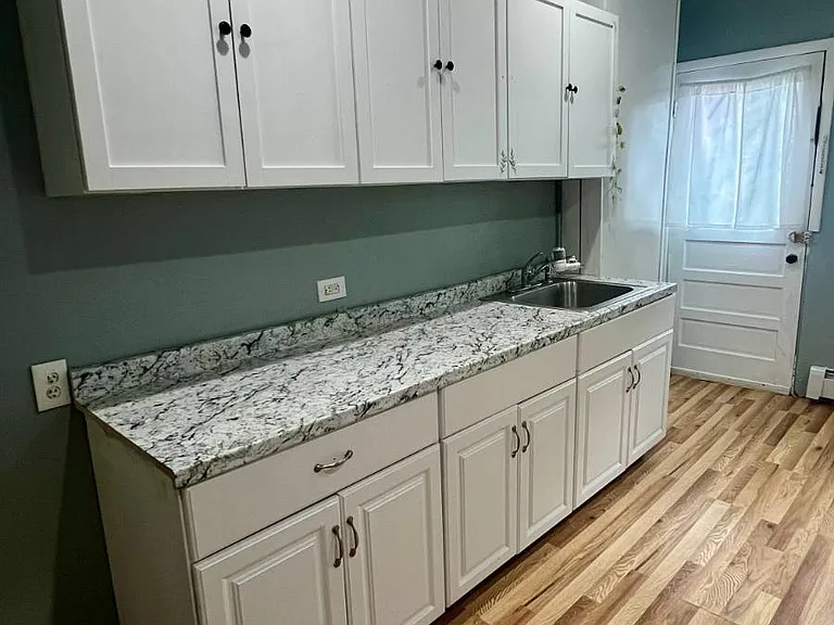 19 Bunn St — Photo 3