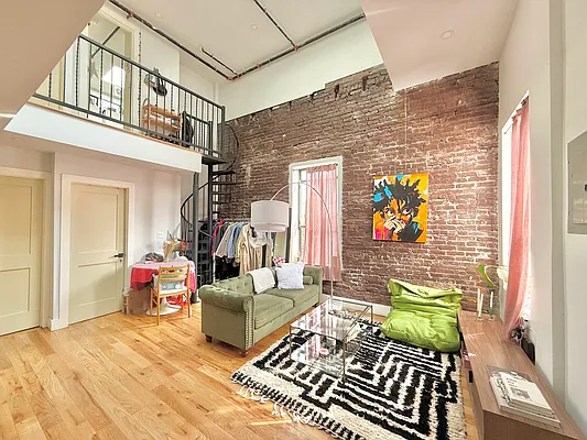 Rented by Doorway NYC, LLC | media 3