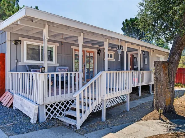 2584 Gladiola Dr, Campo, CA 91906