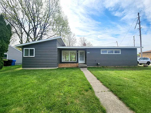 2804 Dartmouth Dr Photo 1