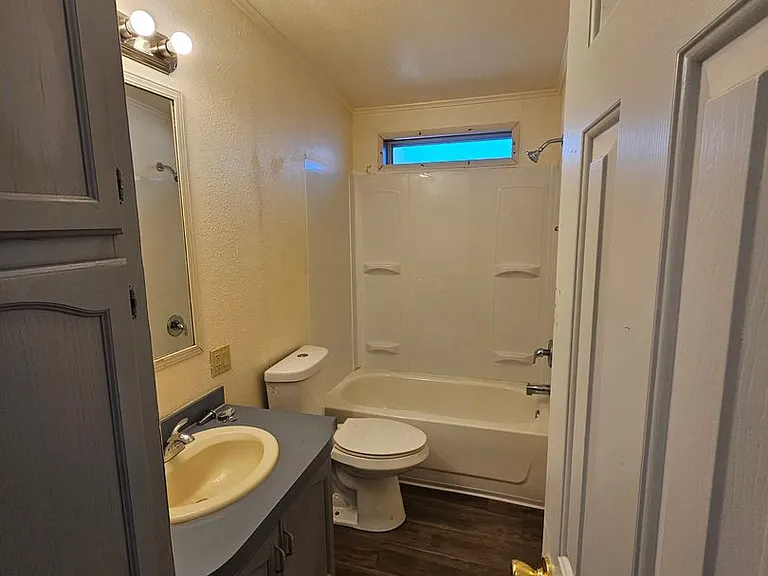 219 Ambee Way — Photo 16