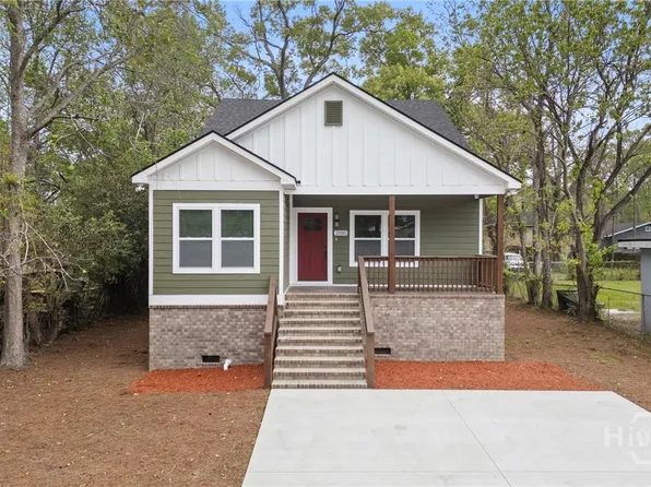 2010 Packard Avenue, Savannah, GA 31405