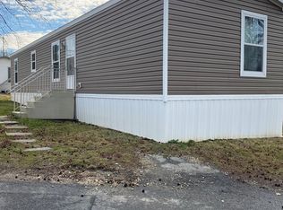 38 Oregon Rd, Wilmington, DE 19808