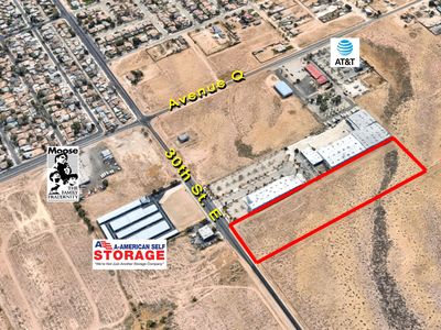 W 30th St, Palmdale, CA, 93551