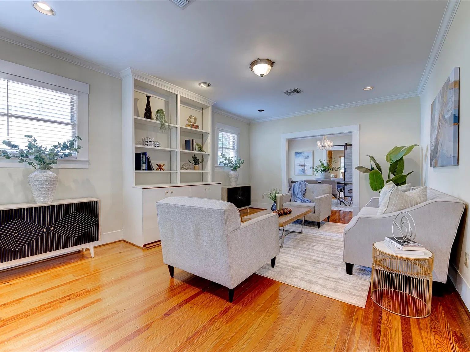 2 bed, 2.0 bath, 1682 sqft, $5,500 — Photo 4