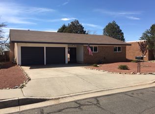 2413 Hiawatha Dr NE, Albuquerque, NM 87112