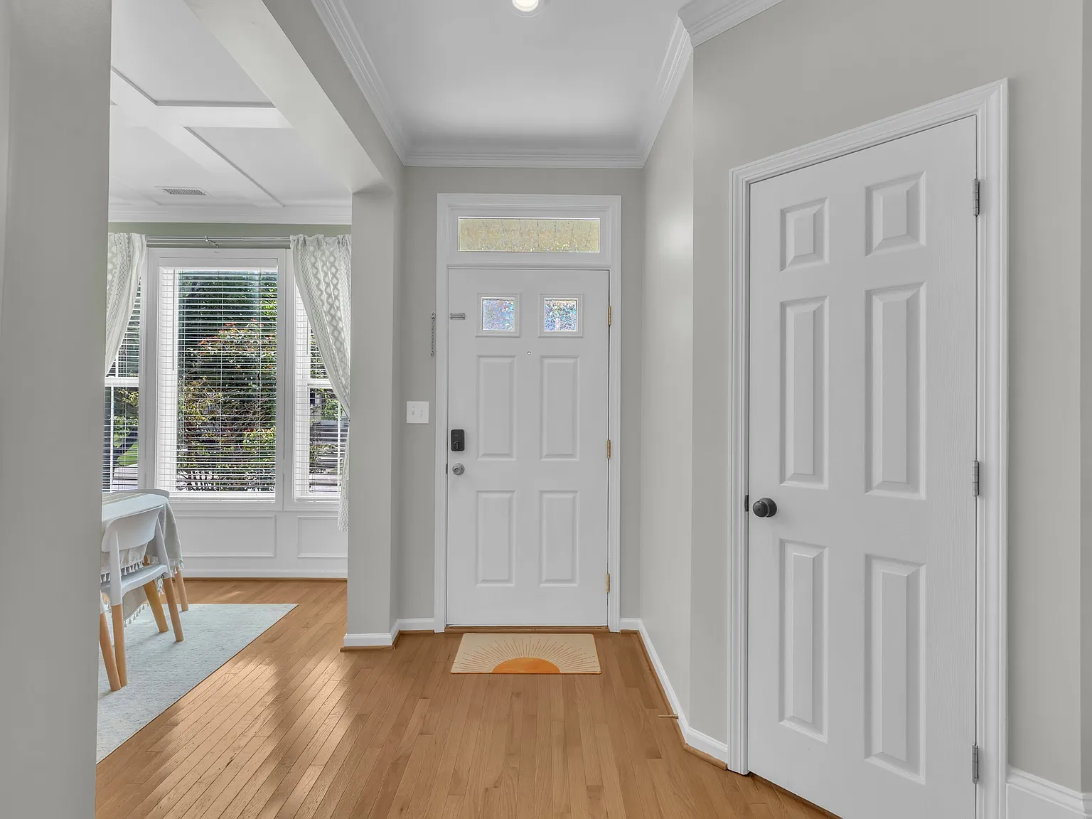 503 Village Loop Dr — Photo 3