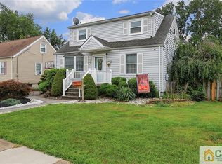 23 Violet Pl, Edison, NJ 08817