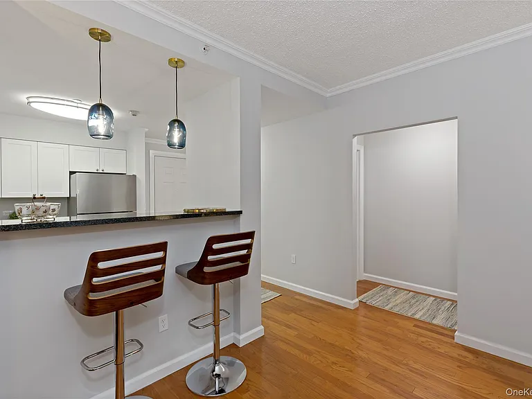 300 Mamaroneck Ave #315 — Photo 7