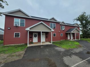 1-15 Dillingham St, Bangor, ME 04401