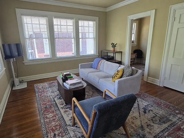 787 Penn Ave NE #4 — Photo 5