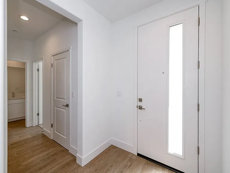 2858 E Corteza Dr — Photo 11