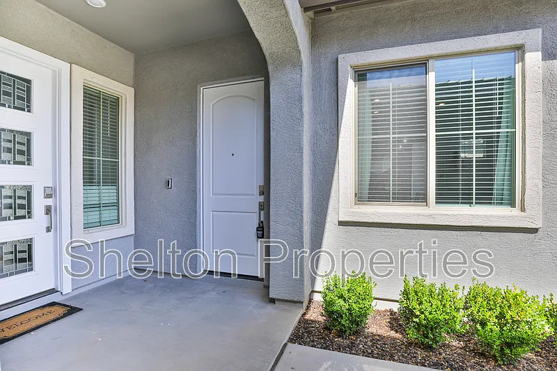 1 bed, 1.0 bath, 800 sqft, $1,650 — Photo 3