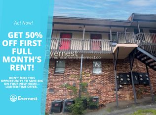 9 Meredith Ct APT 6, Little Rock, AR 72227