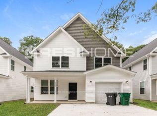 1331 Log Cabin Rd, Charlotte, NC 28213