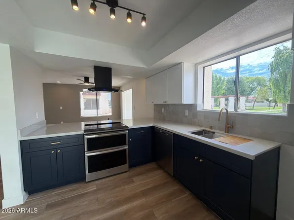 2832 E WALTANN Lane #1, Phoenix, AZ 85032