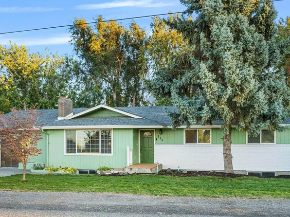 114 E 36th Ave, Kennewick, WA 99337
