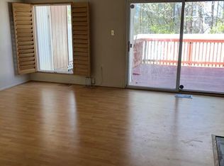 1737 Powder Horn Ter, Woodbridge, VA 22191