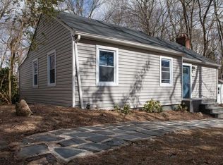 23 Clay St, Huntington Station, NY 11746