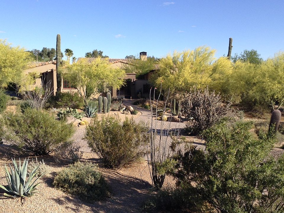1st image of 8103 E Foothills Dr