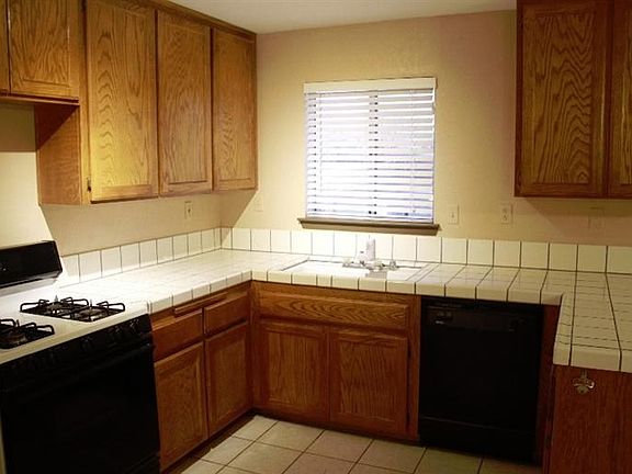3rd image of 22931 Lone Eagle Ct