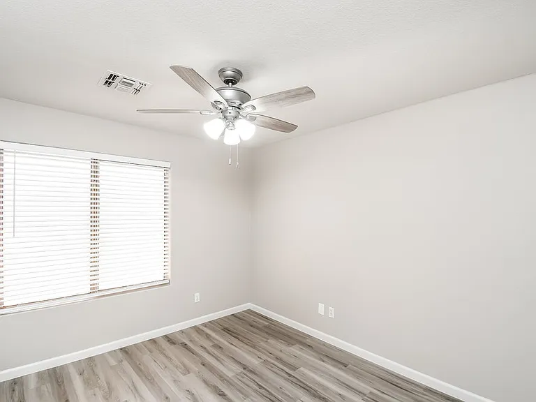 6102 S Ashley Dr — Photo 14