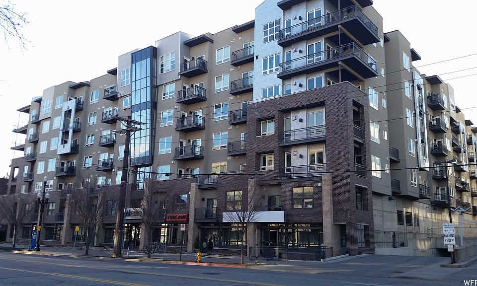 1st image of 350-200 East 507