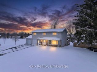 100 Arthur St, Minto, ON N0G 1Z0