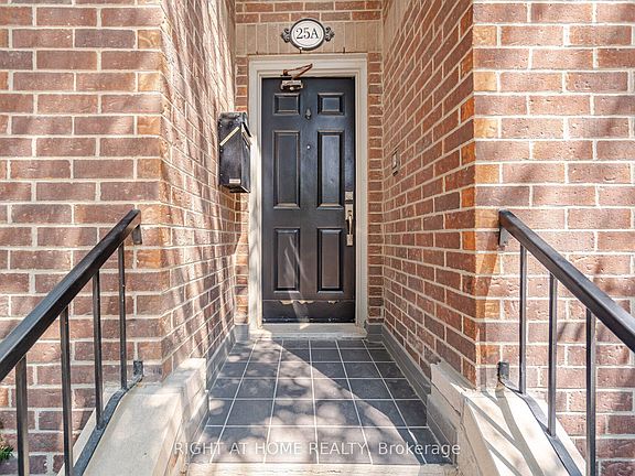 2nd image of 25A Shaw St