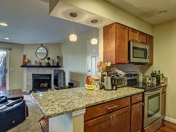 Granite & Stainless