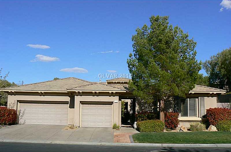 1st image of 30 Desert Highlands Dr
