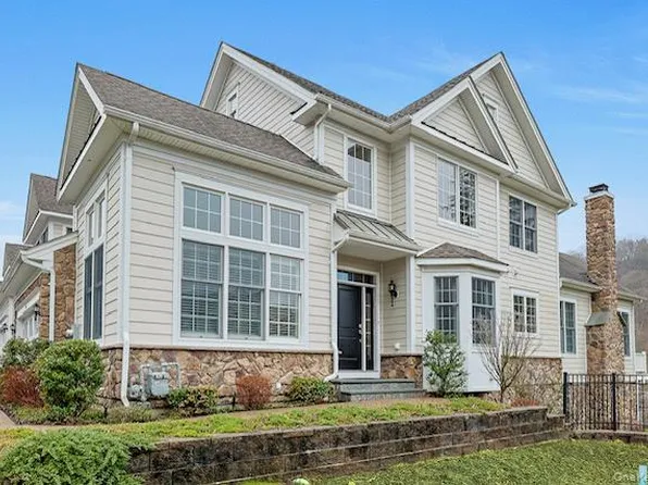 46 Dennis Lane, Pleasantville, NY 10570