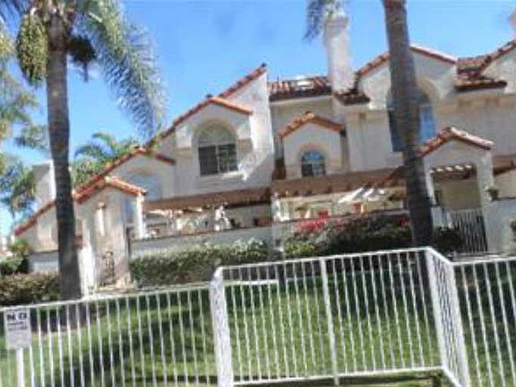 2nd image of 241 Camino Toluca