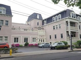 187 Broad St APT 7, Milford, CT 06460