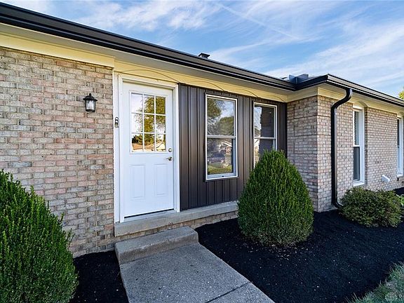 4th image of 2724 Vickie Dr