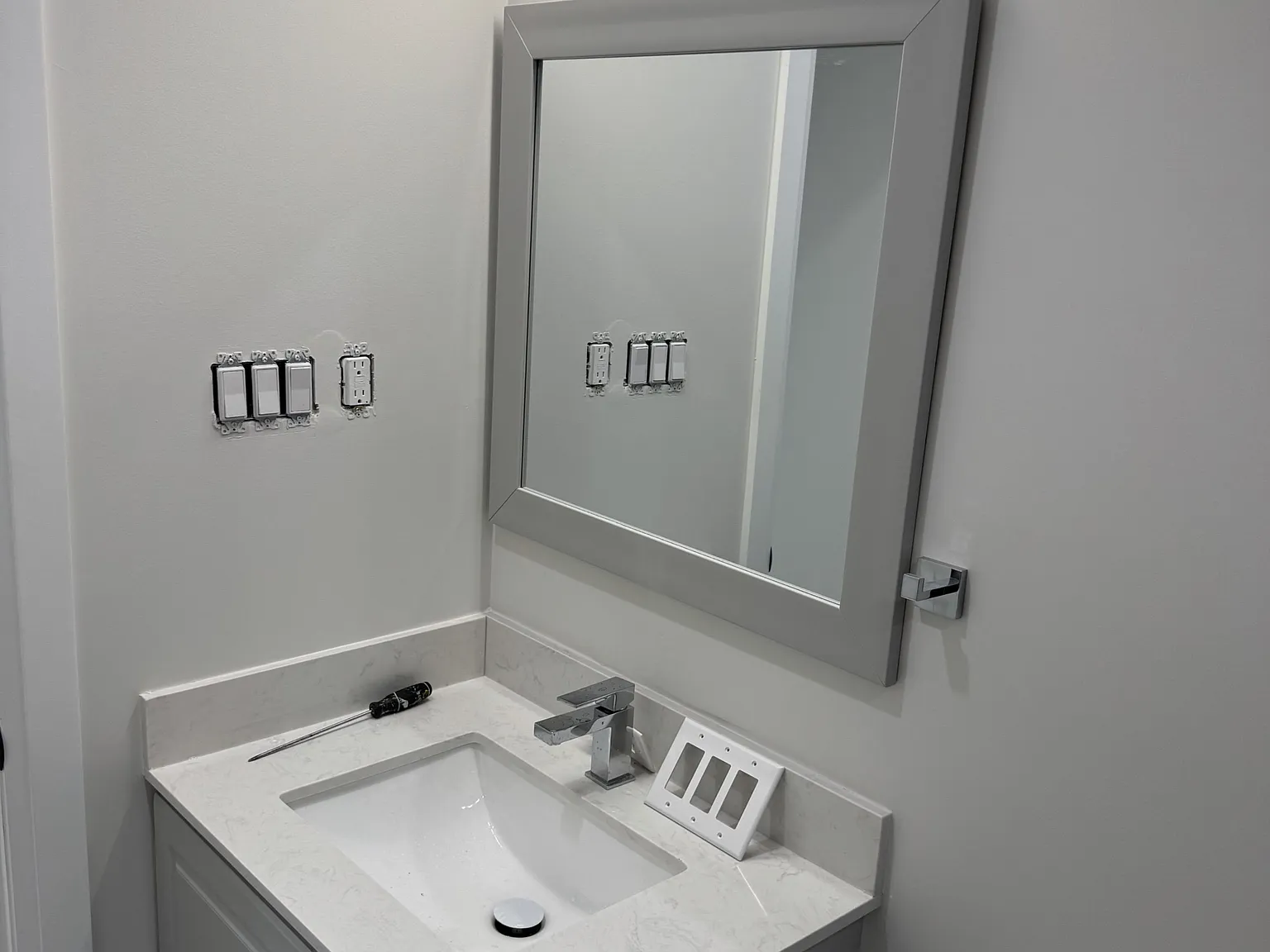 2 bed, $2,100 — Photo 3