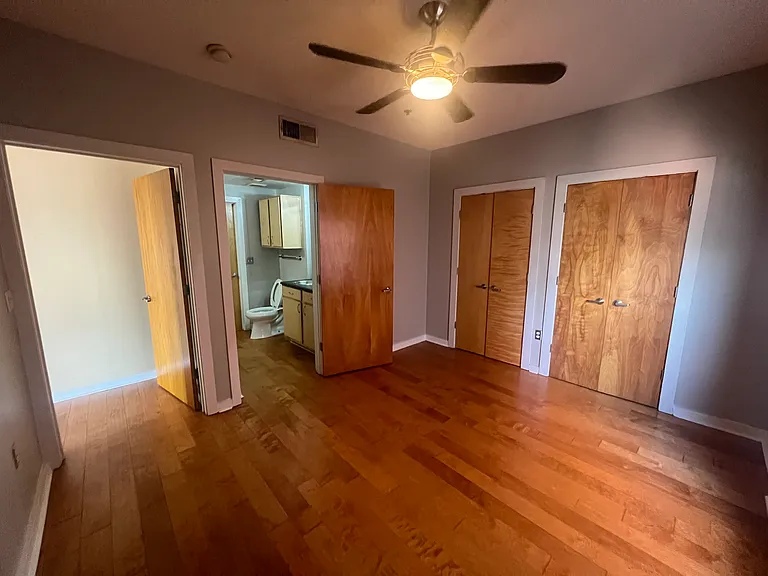 1803 Broadway #403 — Photo 7