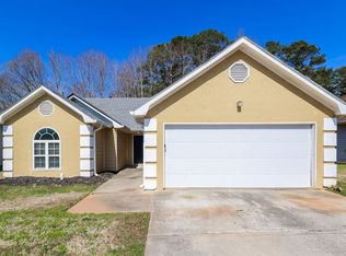 125 Gingerbread Pl, Fayetteville, GA 30214