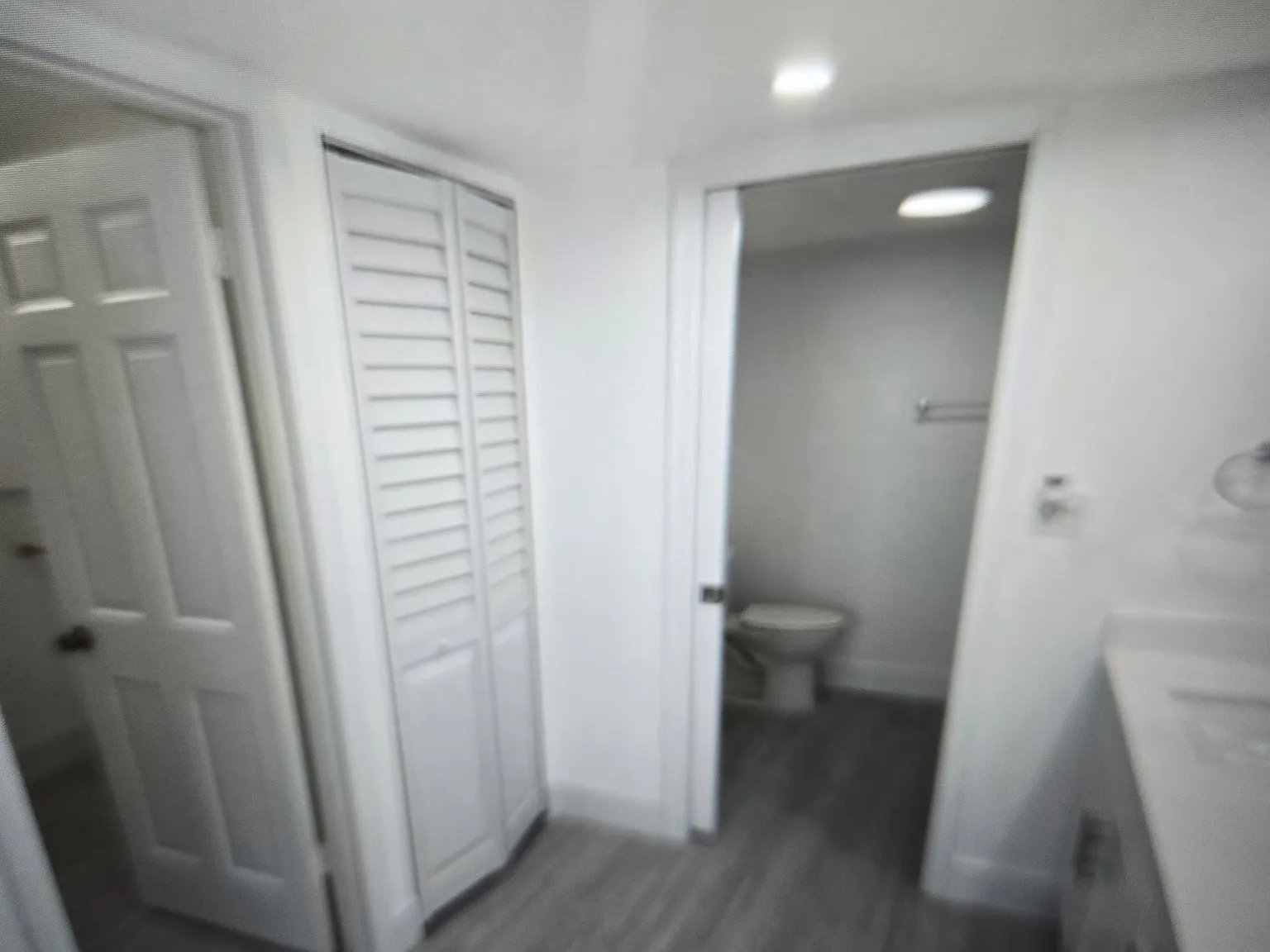 2 bed, 1230 sqft, $6,300 — Photo 4