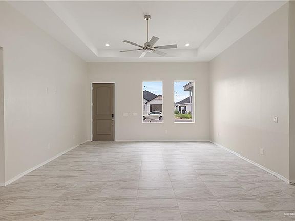 2nd image of 3113 E Bella Vista Ave