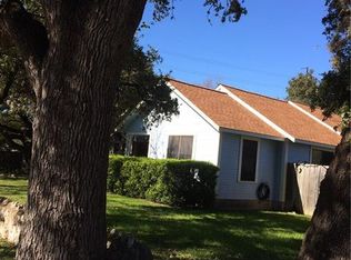 912 W Annie St #A, Austin, TX 78704